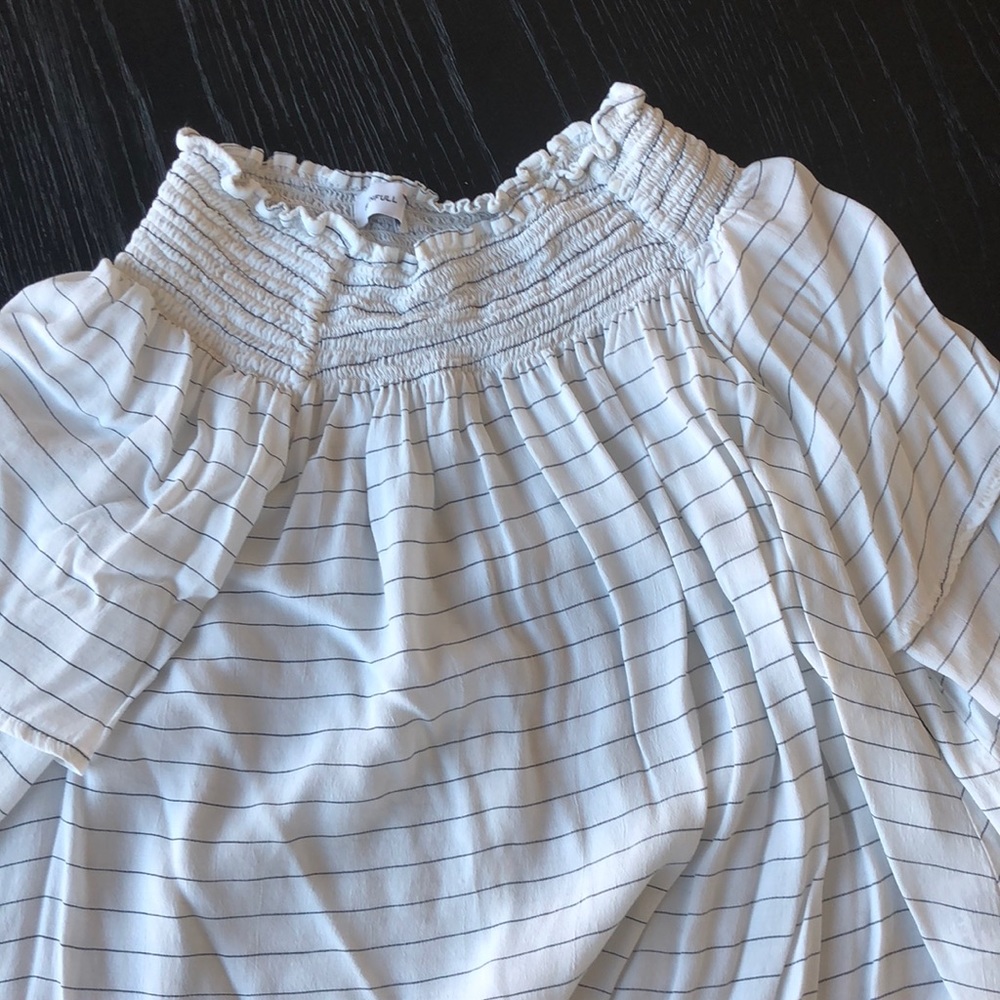 Faithful the Brand off the shoulder white tunic